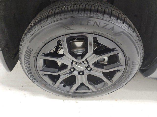 used 2025 Honda Pilot car, priced at $51,947