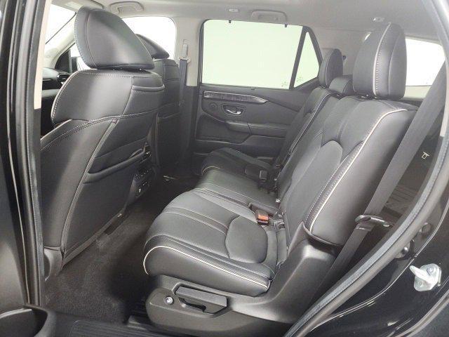 used 2025 Honda Pilot car, priced at $51,947