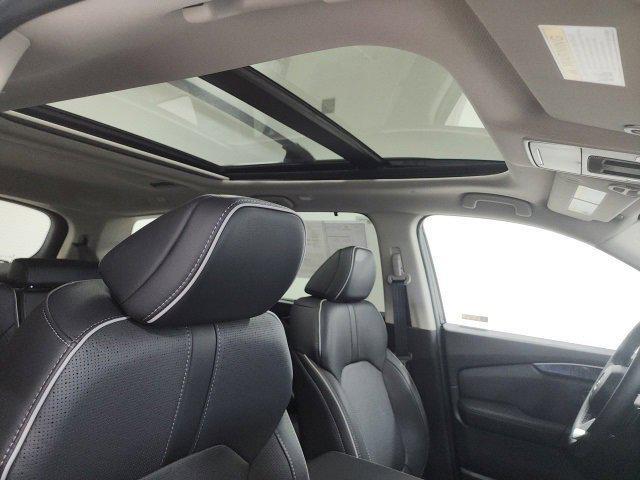 used 2025 Honda Pilot car, priced at $51,947