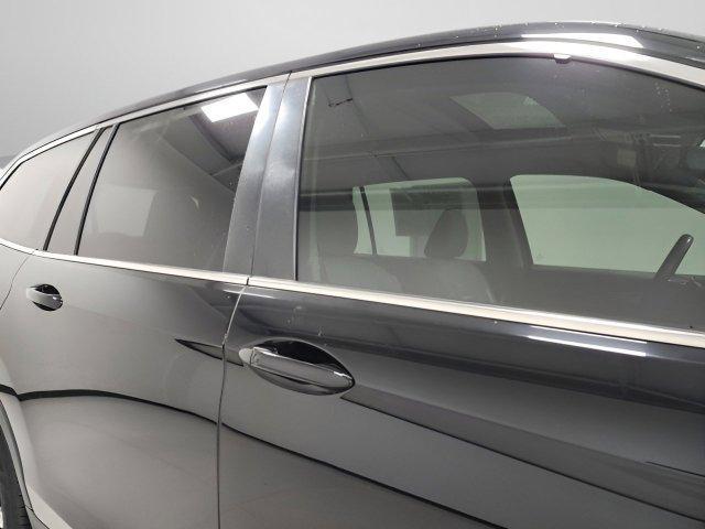 used 2018 Honda Pilot car, priced at $18,864