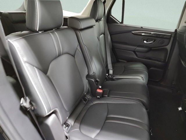 new 2025 Honda Pilot car, priced at $54,985