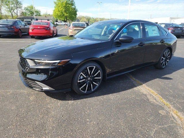 new 2025 Honda Accord Hybrid car, priced at $39,439
