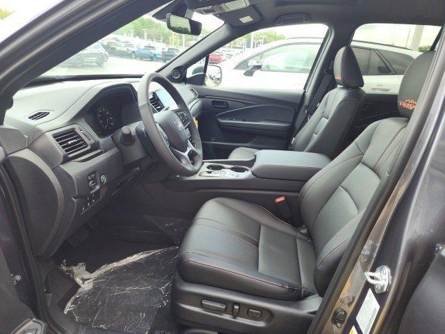 new 2025 Honda Ridgeline car, priced at $48,243