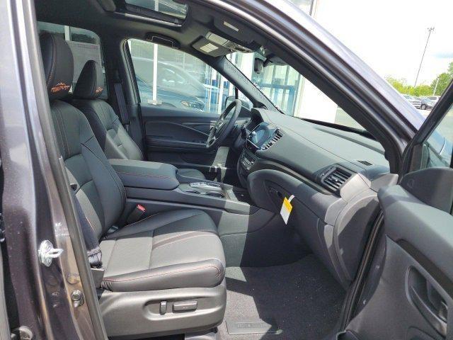 new 2025 Honda Ridgeline car, priced at $48,243