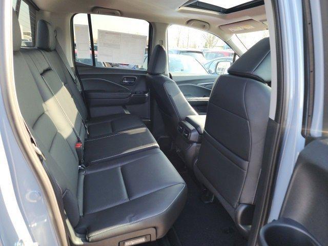 new 2025 Honda Ridgeline car, priced at $44,014