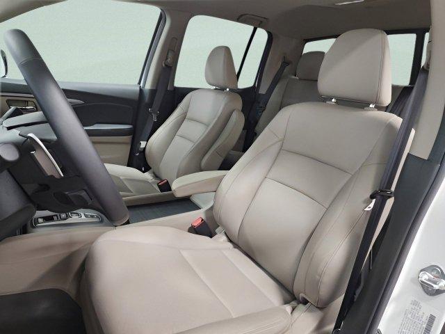 used 2023 Honda Ridgeline car, priced at $34,898