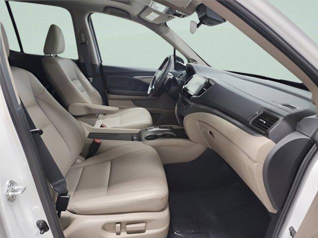 used 2023 Honda Ridgeline car, priced at $34,898