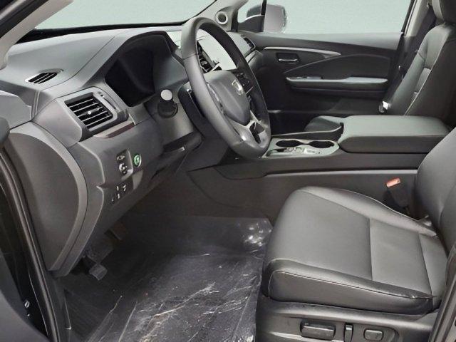 new 2025 Honda Ridgeline car, priced at $43,385