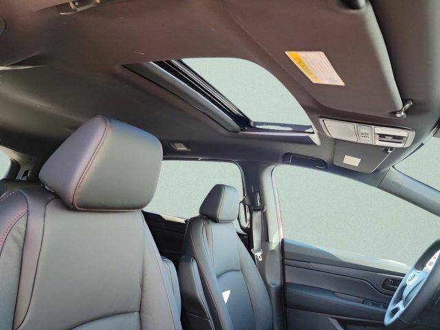 new 2025 Honda Odyssey car, priced at $42,558