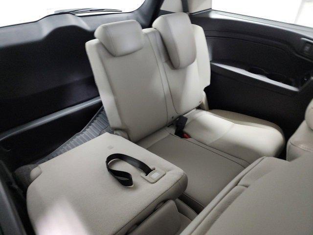 used 2025 Honda Odyssey car, priced at $41,910