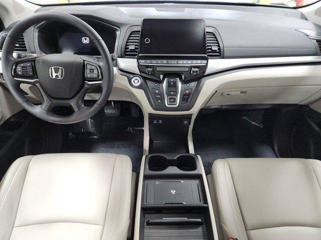 used 2025 Honda Odyssey car, priced at $41,910