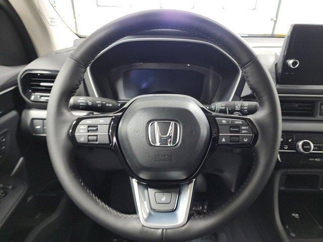 new 2025 Honda Pilot car, priced at $54,436