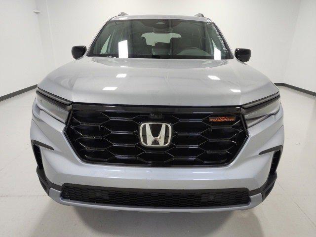 new 2025 Honda Pilot car, priced at $50,795