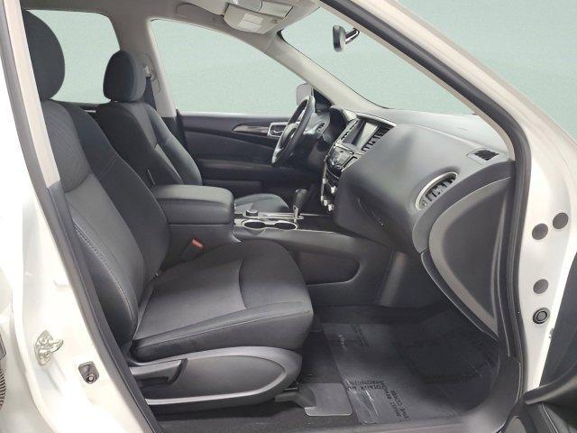 used 2020 Nissan Pathfinder car, priced at $15,898