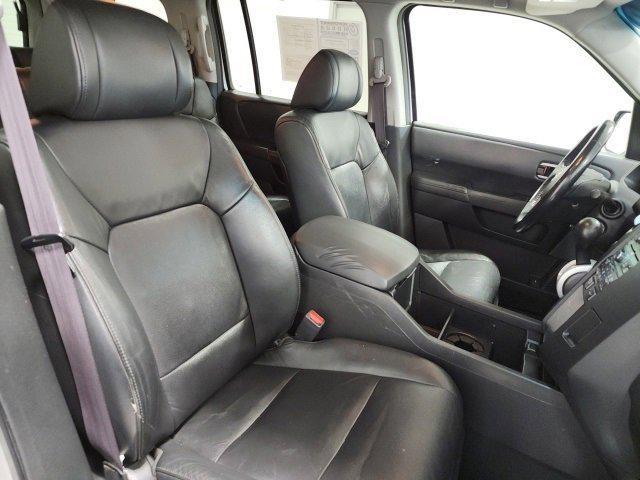 used 2010 Honda Pilot car, priced at $7,990