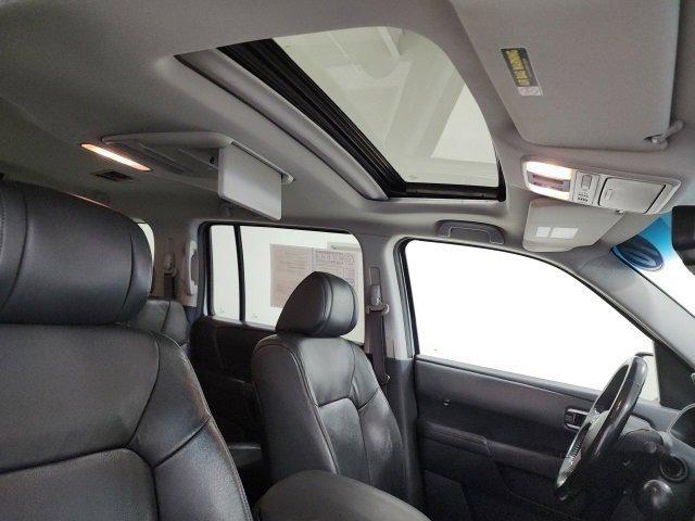 used 2010 Honda Pilot car, priced at $7,990
