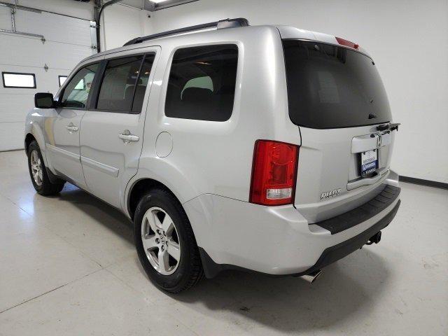 used 2010 Honda Pilot car, priced at $7,990