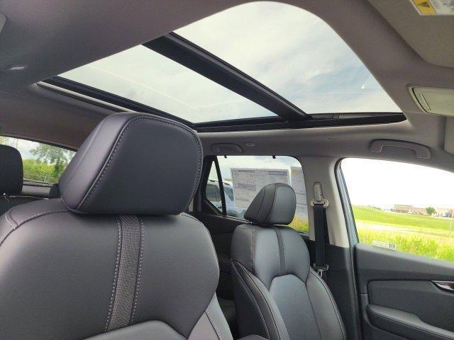 new 2025 Honda Pilot car, priced at $54,135