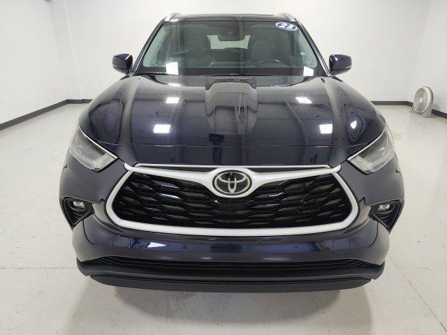 used 2023 Toyota Highlander car, priced at $36,800