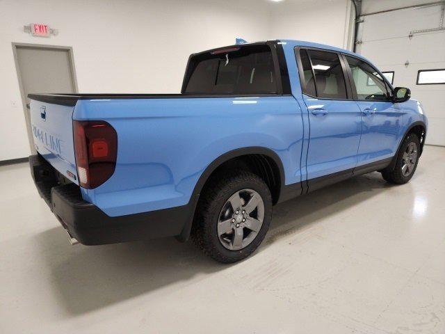 new 2025 Honda Ridgeline car, priced at $44,388