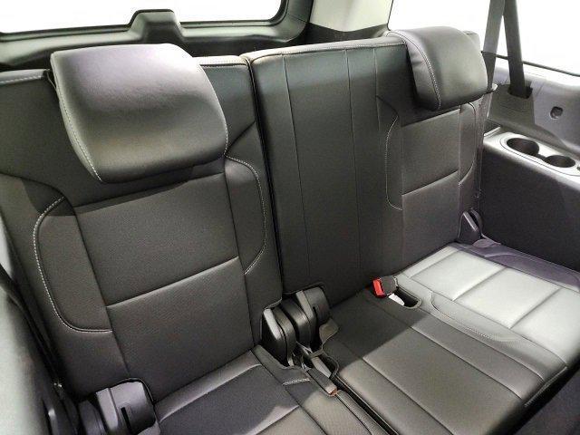 used 2019 GMC Yukon XL car, priced at $28,490