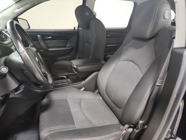 used 2017 Chevrolet Traverse car, priced at $11,490