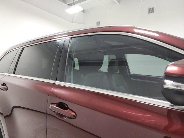 used 2019 Toyota Highlander car, priced at $24,700
