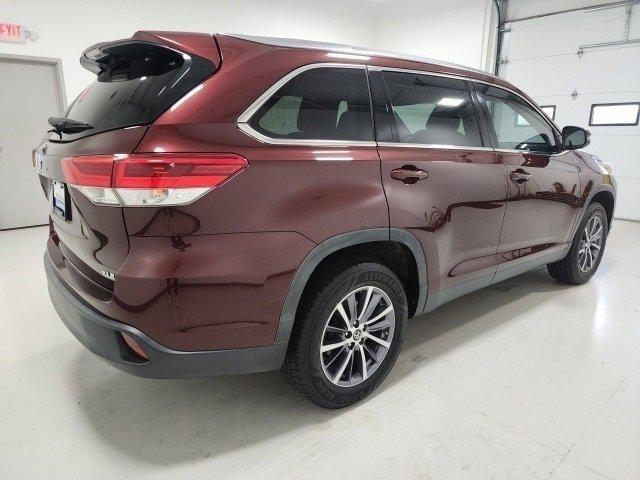 used 2019 Toyota Highlander car, priced at $24,700