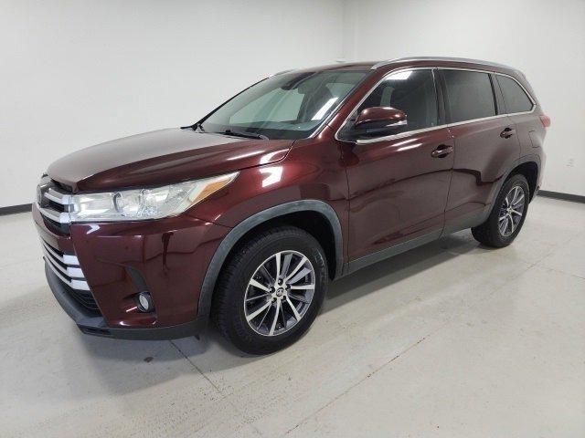 used 2019 Toyota Highlander car, priced at $24,700