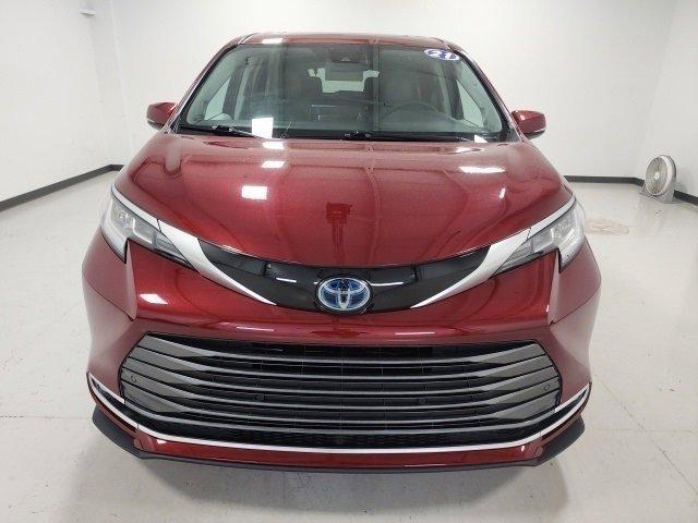used 2021 Toyota Sienna car, priced at $40,989