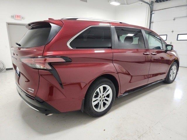 used 2021 Toyota Sienna car, priced at $40,989