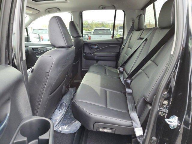 new 2025 Honda Ridgeline car, priced at $46,330