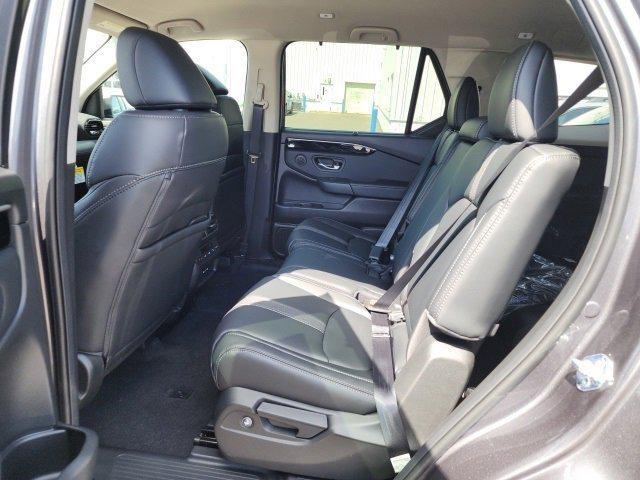 new 2025 Honda Pilot car, priced at $46,580