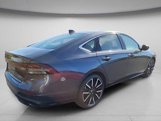 new 2025 Honda Accord Hybrid car, priced at $40,495