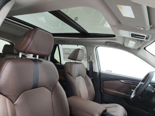 new 2025 Honda Pilot car, priced at $55,465