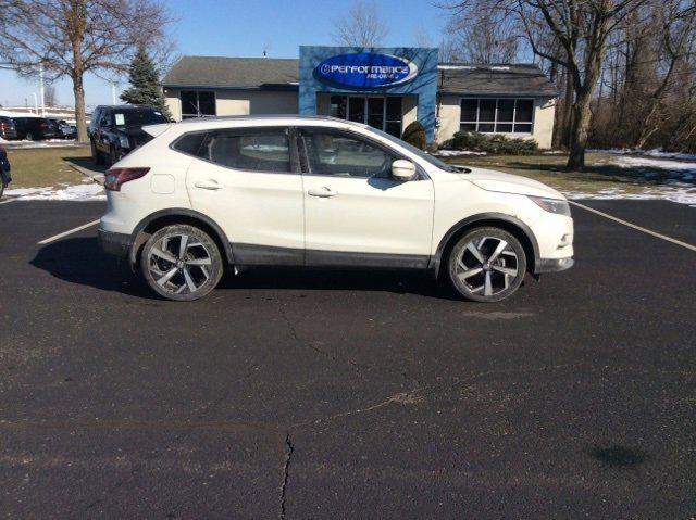 used 2021 Nissan Rogue Sport car, priced at $22,989