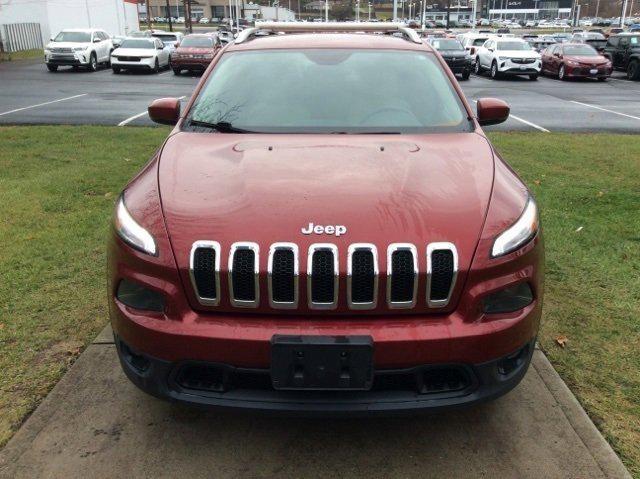 used 2016 Jeep Cherokee car, priced at $11,989