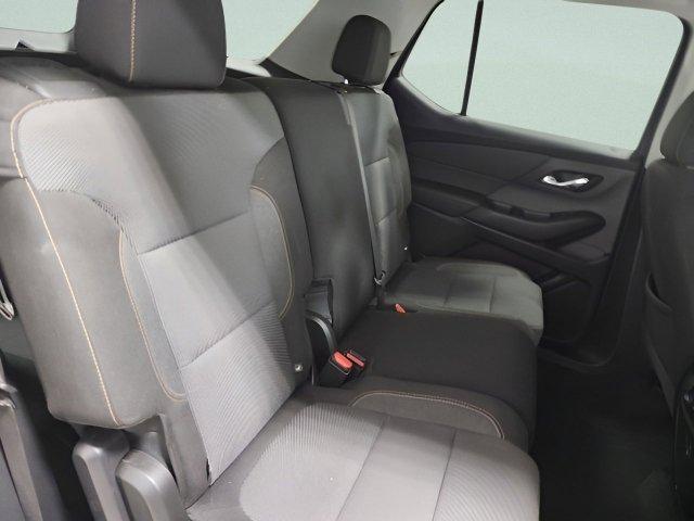 used 2021 Chevrolet Traverse car, priced at $15,900