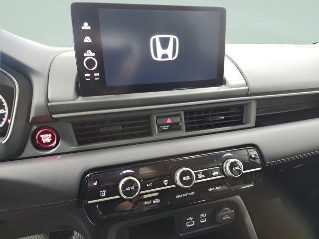 new 2025 Honda Pilot car, priced at $48,235