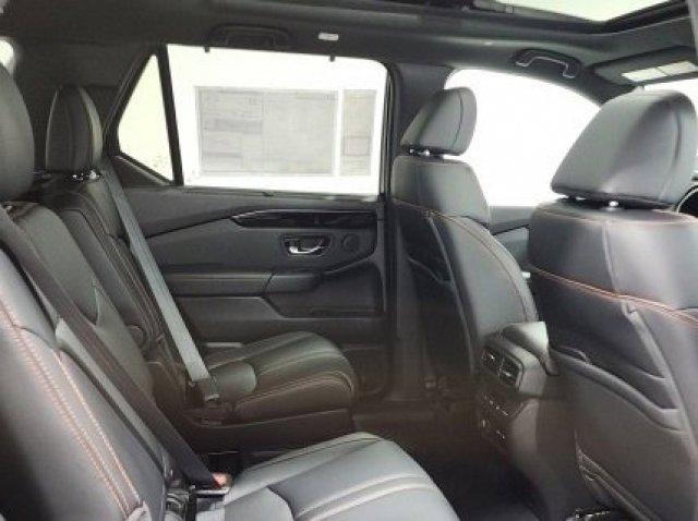 new 2025 Honda Pilot car, priced at $51,785