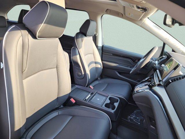 new 2026 Honda Odyssey car, priced at $48,945