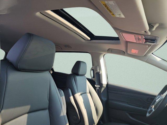 new 2026 Honda Odyssey car, priced at $43,495