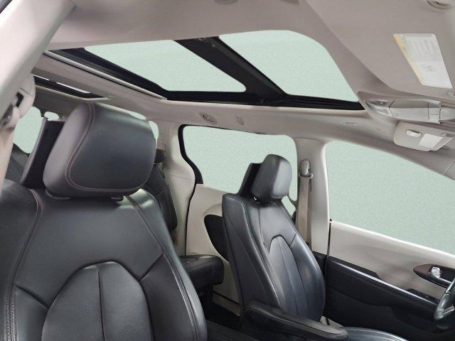 used 2018 Chrysler Pacifica car, priced at $14,552