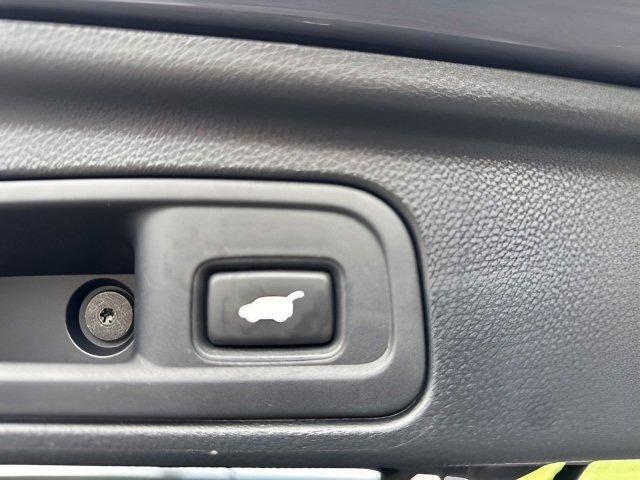 used 2022 Honda Pilot car, priced at $31,966