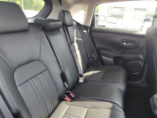 new 2026 Honda HR-V car, priced at $32,945