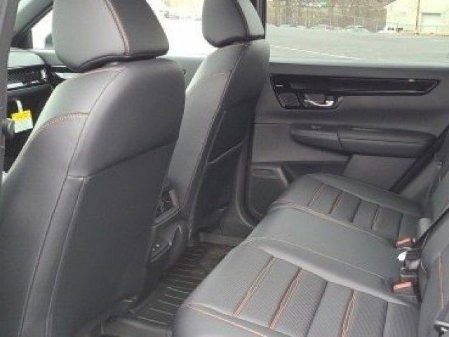 new 2025 Honda CR-V Hybrid car, priced at $42,071