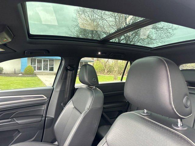 used 2020 Volkswagen Atlas Cross Sport car, priced at $24,499