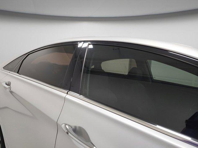 used 2014 Hyundai Sonata Hybrid car, priced at $8,922