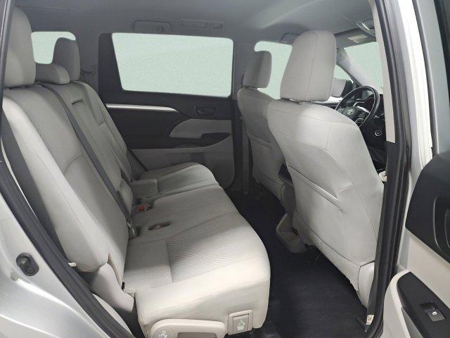 used 2019 Toyota Highlander car, priced at $21,900