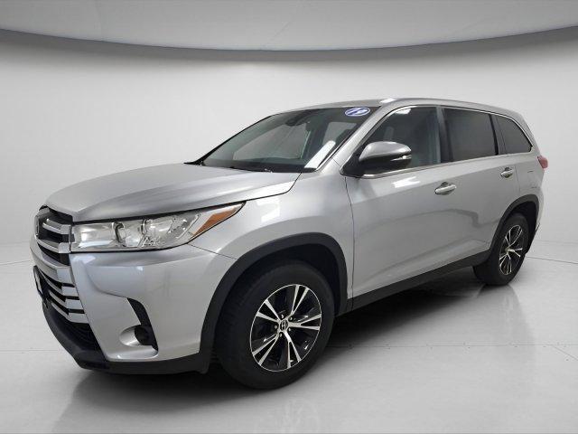 used 2019 Toyota Highlander car, priced at $25,998